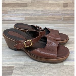 Dansko Annabel Wedge Sandal Sz 38 Brown